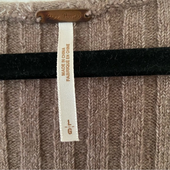 NWT Free People Sweater Brown Wool with Gold Shimmer Embellishment Size Large - Picture 7 of 13